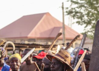 Totale Sonnenfinsternis Live Erleben: Faszinierende Naturschauspiel Entdecken